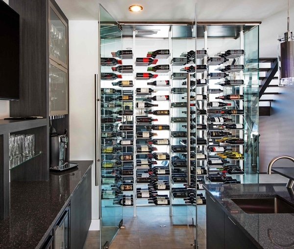 millesime-wine-cellar-floating-bottles_207_lr